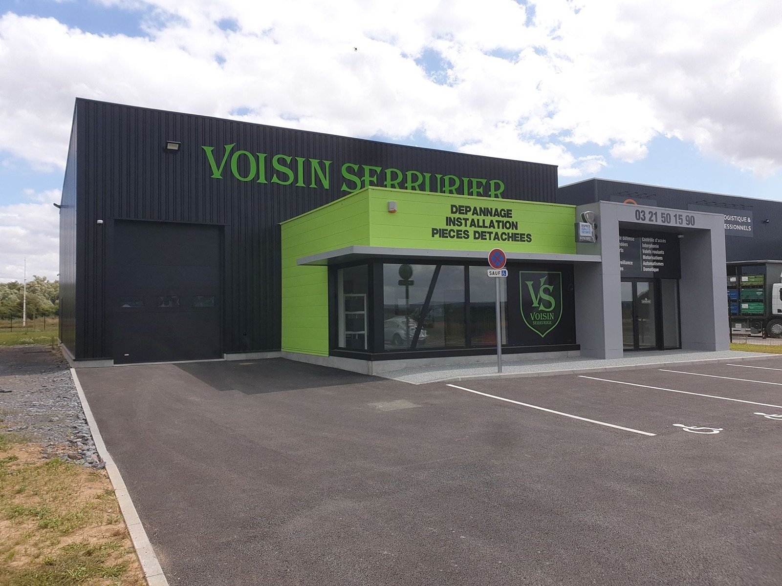 Voisin Serrurier — réalisation